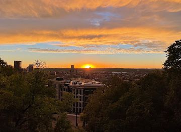 ohio/cincinnati/mount-adams/landmark/sunset-point-bridge