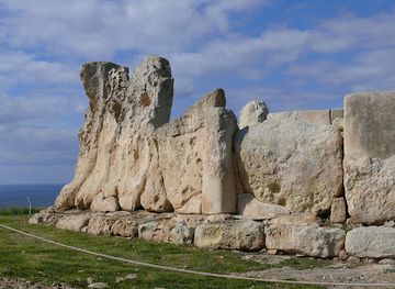 malta/zurrieq/landmark/hagar-qim-temple