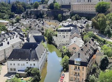luxembourg/mamer-valley/landmark/palais-grand-ducal