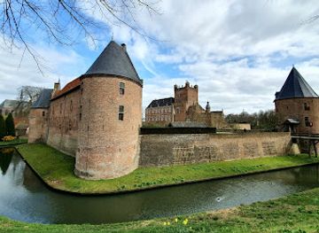 netherlands/achterhoek/landmark/kasteel-huis-bergh