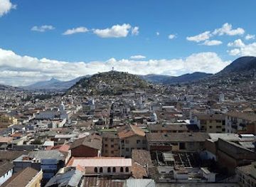 ecuador/quito/la-mariscal/landmark/minka-hostel