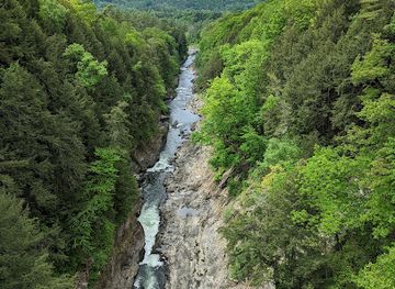 vermont/quechee-gorge/landmark/quechee-gorge-visitor-center