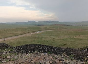 mongolia/mongolian-manchurian-grassland/landmark/wulanhada-volcano-geopark