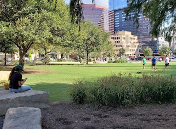 texas/austin/landmark/republic-square