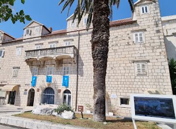 croatia/makarska/landmark/city-museum