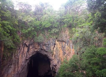 zimbabwe/midlands/landmark/chinhoyi-caves