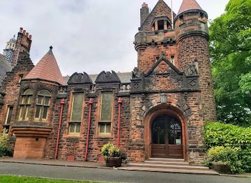 united-kingdom/glasgow/south-side/landmark/maxwell-park