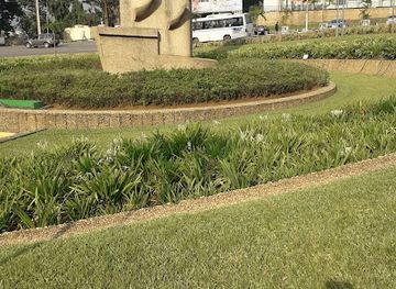 cote-d-ivoire/abidjan/plateau/landmark/place-de-la-republique