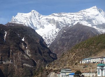 nepal/namche-bazaar/landmark/eat-smart