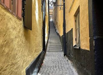 sweden/stockholm/landmark/marten-trotzigs-grand