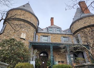 pennsylvania/central-pennsylvania/landmark/grey-towers-national-historic-site