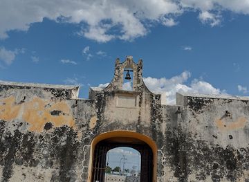 mexico/campeche/landmark/xmuch-haltun-botanical-garden