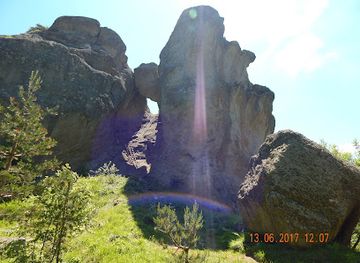 bulgaria/dobruja/landmark/karadzhov-kamak