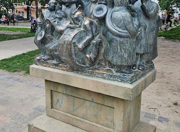 germany/leipzig/plagwitz/landmark/musikkapelle-auf-dem-karl-heine-platz