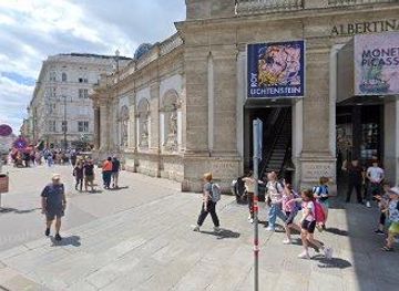 austria/vienna/landmark/albertinapl-1