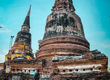 Wat Yai Chai Mongkhon