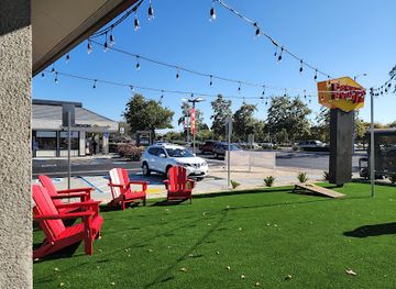 california/san-lorenzo/landmark/denny-s