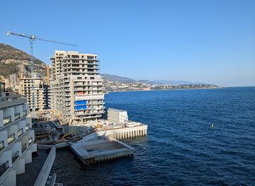monaco/monaco-harbor/landmark/fairmont-hairpin