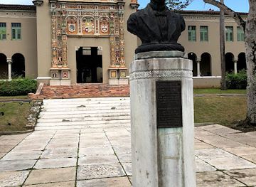 puerto-rico/san-juan/landmark/plaza-roman-baldorioty-de-castro