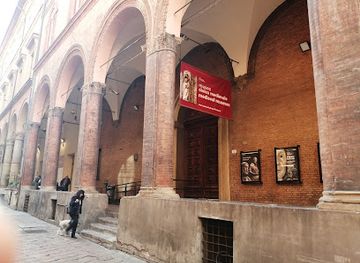 italy/bologna/landmark/palazzo-fava