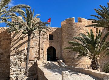 tunisia/the-nefzaoua/landmark/gazi-mustapha-tower