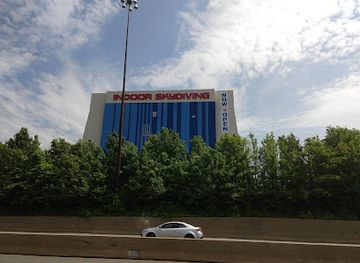 maryland/gaithersburg/landmark/sky-zone-trampoline-park