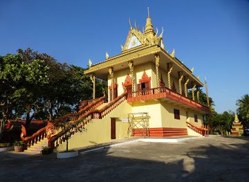 cambodia/sihanoukville/victory-beach/landmark/wat-leu-pagoda