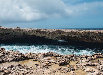 curacao/shete-boka-national-park/landmark/natural-bridge