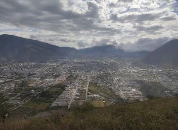 ecuador/otavalo/landmark/catequilla