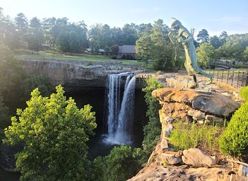 alabama/lookout-mountain/landmark/noccalula-falls-park-campground
