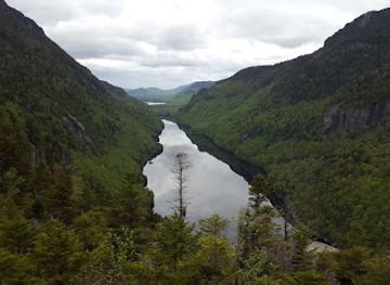 new-york/adirondack-mountains/landmark/fish-hawk-cliffs