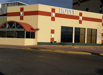 wyoming/fremont-county/landmark/wind-river-hotel-casino