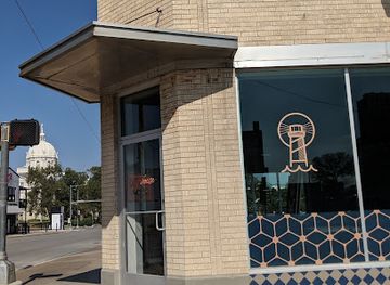 texas/waco/landmark/lighthouse-coffee-wine