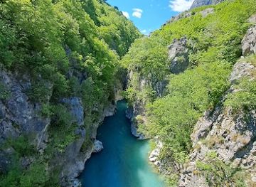 montenegro/prokletije/landmark/valbona-river