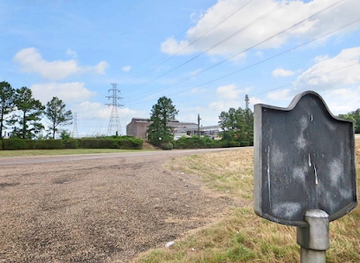 texas/east-texas/landmark/site-of-old-spearman-ferry-historical-marker