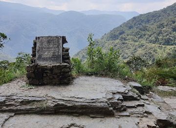 bolivia/yungas/landmark/san-juan