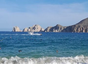 mexico/cabo-san-lucas/landmark/playa-el-medano
