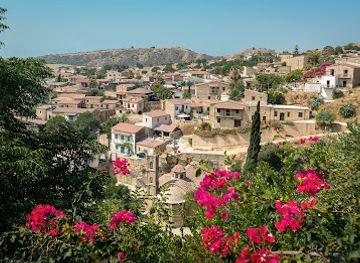 cyprus/kokkinochoria-red-soil-villages/landmark/cyprus-villages-traditional-houses