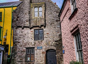 united-kingdom/dyfed/attraction/national-trust-tudor-merchant-s-house-2