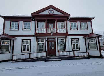 iceland/seydisfjordur/landmark/district-commissioner