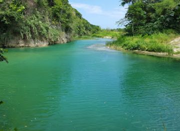 jamaica/ocho-rios/landmark/rio-nuevo-battle-site