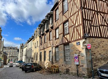 france/rennes/landmark/chapelle-saint-yves
