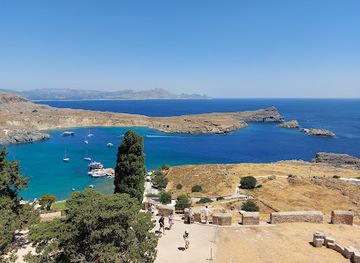 greece/rhodes/lindos/landmark/temple-of-athena-lindia