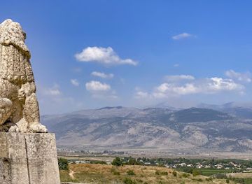 lebanon/marjayoun/landmark/roaring-lion-monument