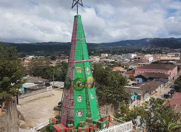 honduras/santa-barbara-region/landmark/la-gruta
