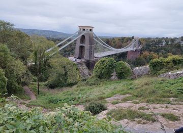united-kingdom/bristol/clifton/landmark/butt-polished-rock