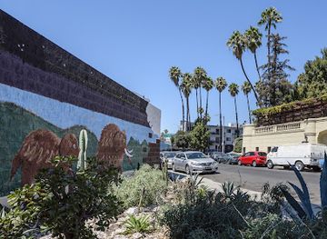 california/hollywood/hollywood-hills/landmark/hollywood-s-village-a-magical-village-hidden-in-la