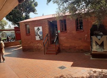 south-africa/bushveld/landmark/mandela-s-house