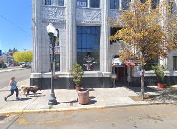 oregon/klamath-falls/landmark/monster-mac-s-lunatic-asylum