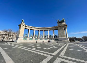 hungary/budapest/andrassy-avenue/landmark/millennium-monument
